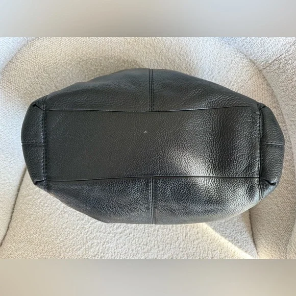 Coach Black Leather Shoulder Bag with Silver Hardware - Picture 5 of 12